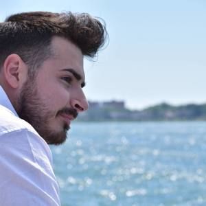 Meet your Posher, Christian